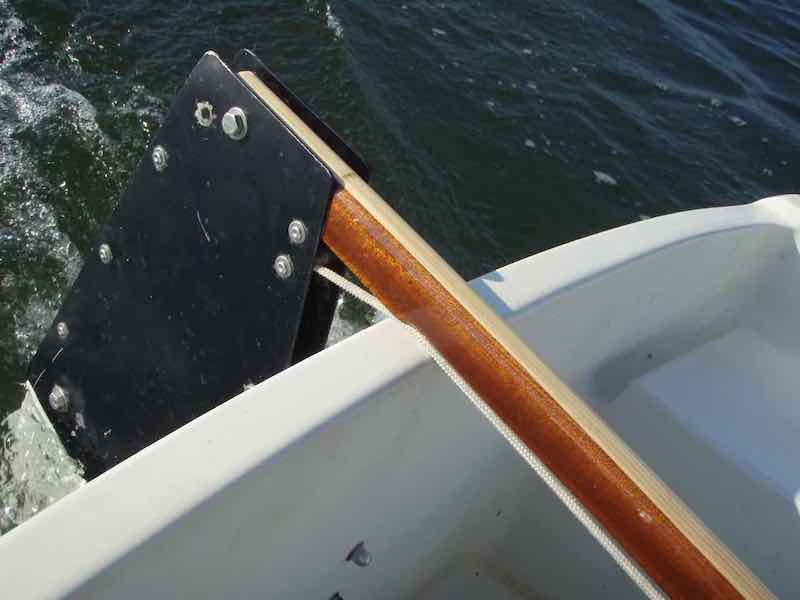 P7050079_tiller-rudder connection_reduced.jpg