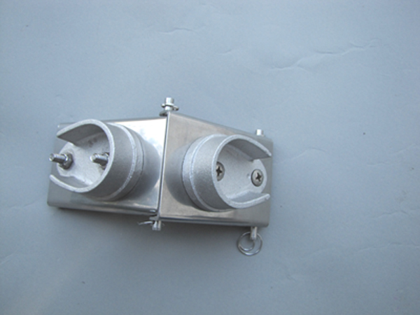 mast hinge 1.jpg